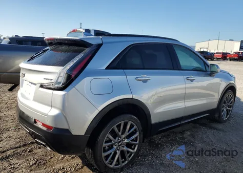 2020 Cadillac Xt4 Sport from USA, damaged, VIN 1GYFZFR41LF137789